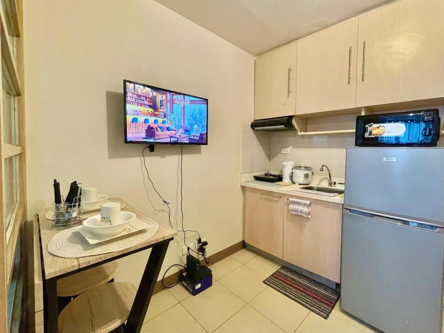 Bahay bakasyunan Budget-friendly Near Bgc, Venice #rt34008 Manila